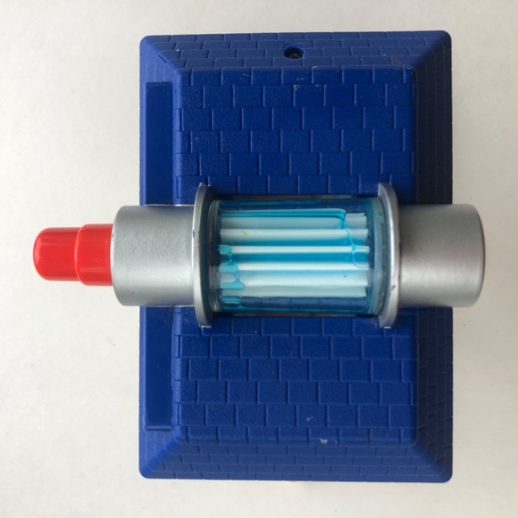 Thomas and Friends Wooden Railway Sodor Engine Wash Roll n’ Whistle Connor - Picture 6 of 16